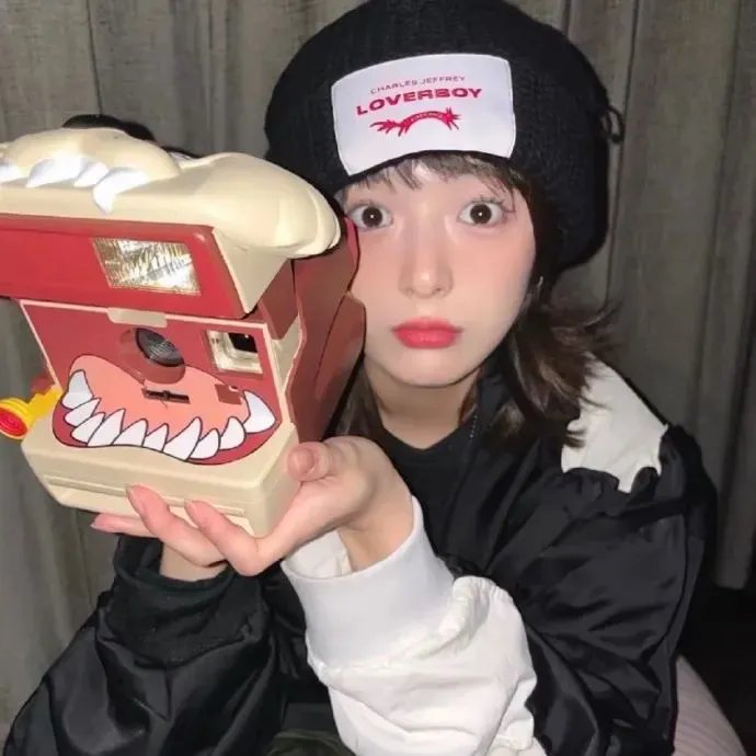 伯爵夫人的耳环